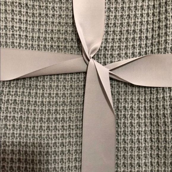 ChrisMadden Style Knit Throw - Picture 2 of 3